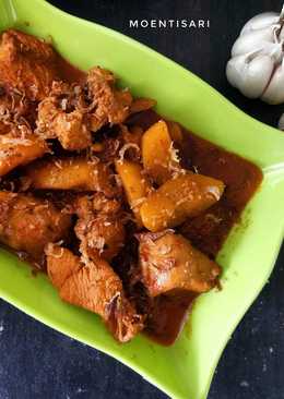 Semur ayam kentang
