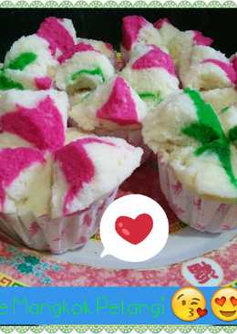 Kue Mangkok Pelangi