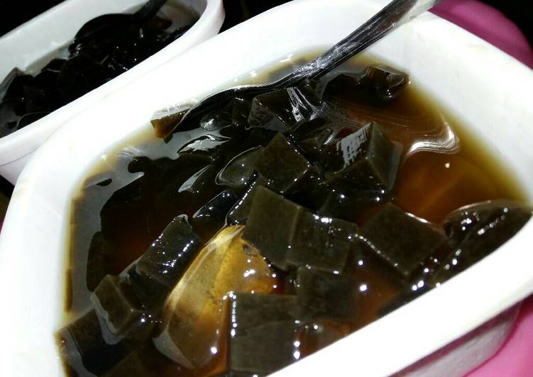 gambar untuk resep makanan [Minuman Buka Puasa] Es Cincau Hitam Tanpa Santan