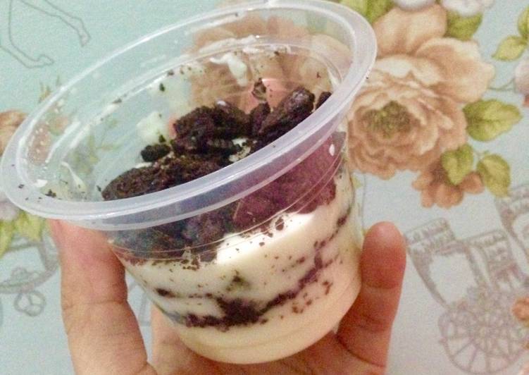 bahan dan cara membuat Oreo cheesecake lumer