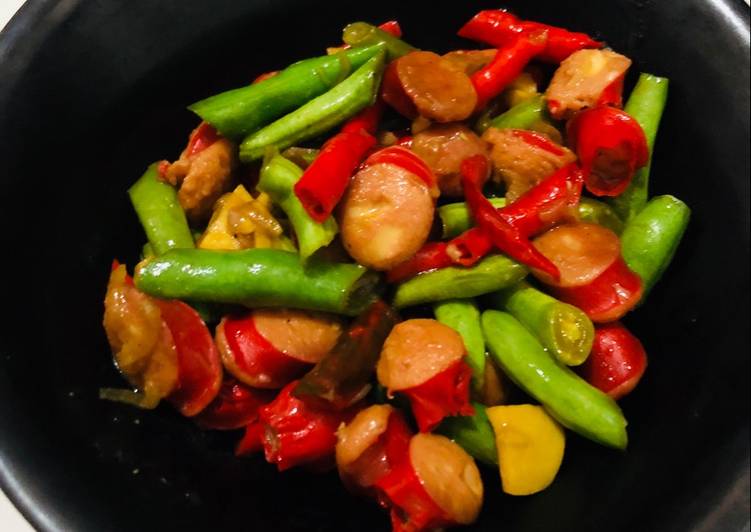Oseng Buncis Sosis (Menu Sahur Super Simple)