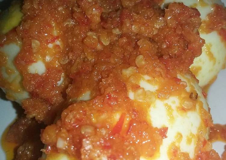  Resep Balado telur lumur cabai oleh Mrs Yann Cookpad