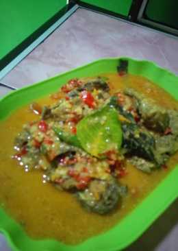 Mangut lele goreng