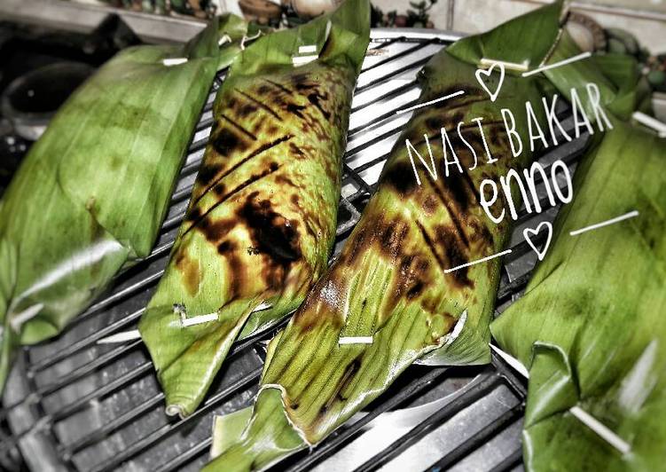 gambar untuk resep Nasi bakar ayam suir