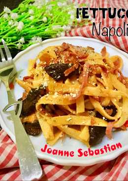 Fettuccine Napolitan