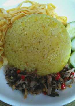 Nasi kuning presto