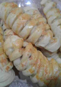 Roti kepang isi piscok