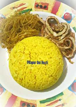 Nasi Kuning Simpel Anti Gagal