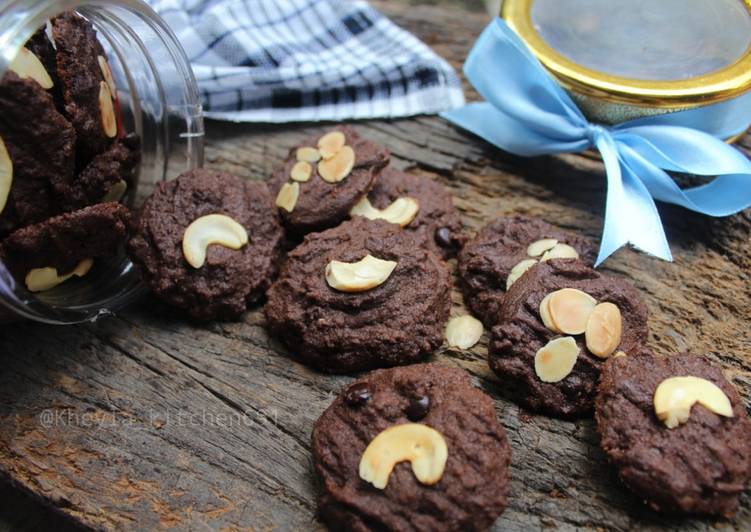 cara membuat Coklat Mede Cookies Super Crunchy Crispy  & Nyoklat rekomend (#kuelebaran)