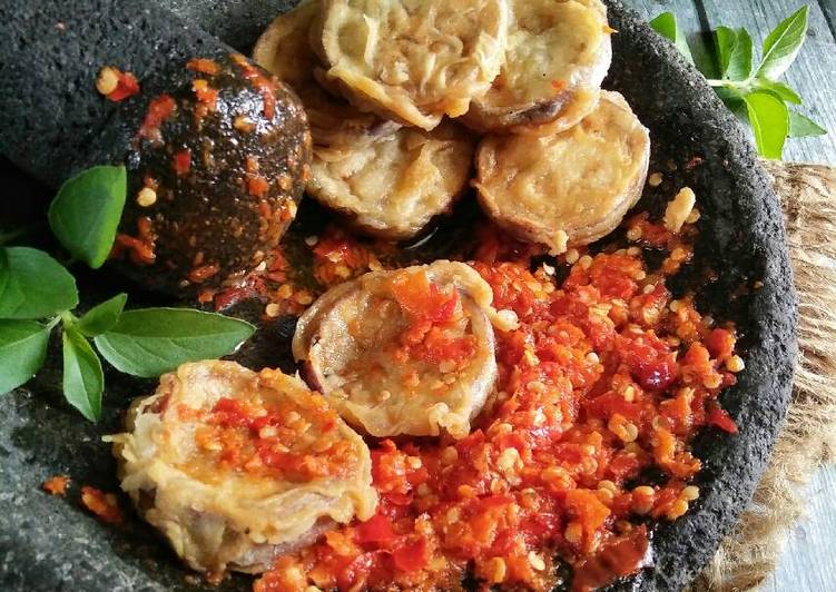 resep lengkap untuk TERONG PENYET SAMBEL KOREK (#pr_olahanterong)