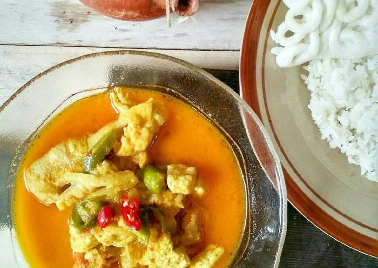 resep lengkap untuk Lodeh Ceker Pedas