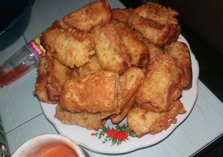 resep makanan Roti Goreng Isi Sosis Keju