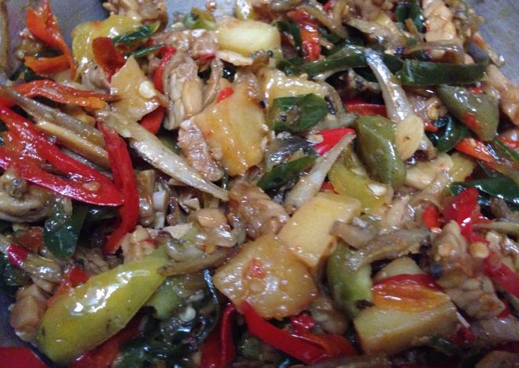 resep lengkap untuk Tumis teri tempe kentang cabe ijo