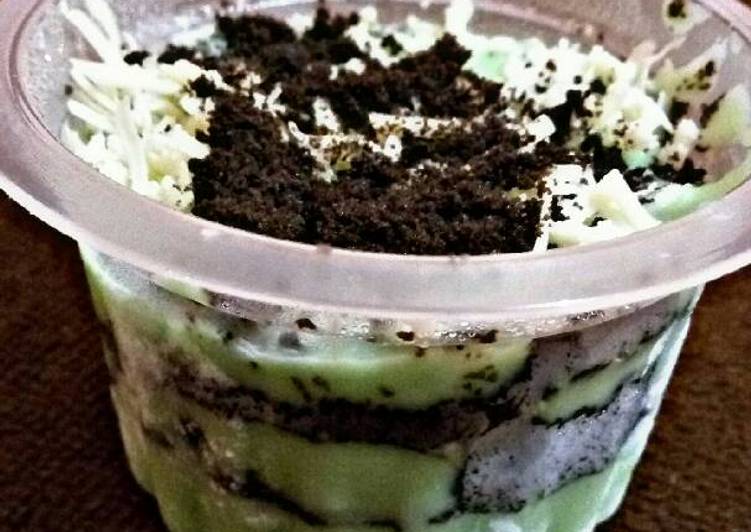 gambar untuk cara membuat Cheese cake lumer oreo pandan