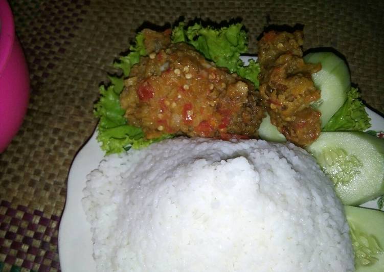  Resep  Ayam  Geprek  Ndeso oleh Mon House Cookpad