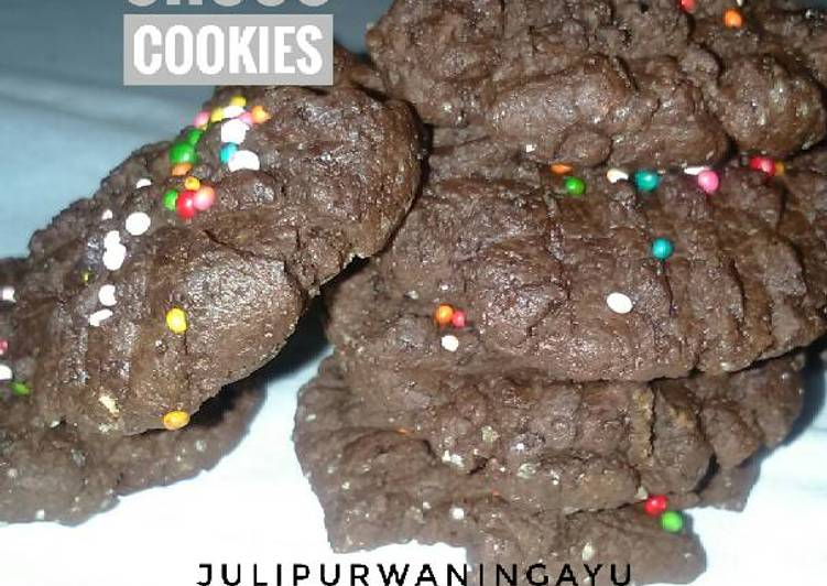 gambar untuk cara membuat Rainbow Choco Cookies Teflon Sederhana No Oven