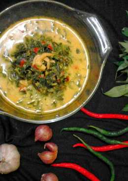 Gulai daun ubi/singkong