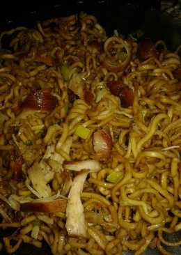Mie goreng bahan seadanya