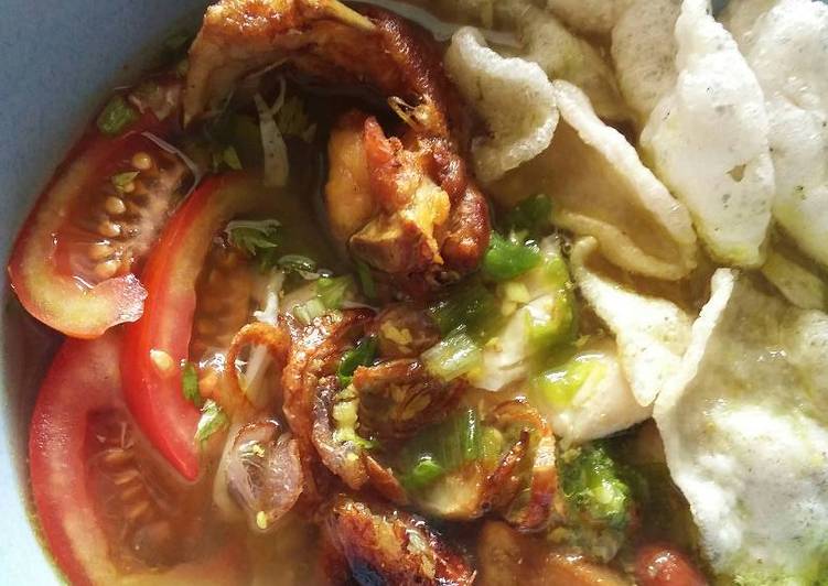 bahan dan cara membuat Soto Ayam