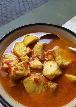 Tuna Kuah Asam Pedas