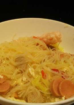 Bihun godog bakso sosis