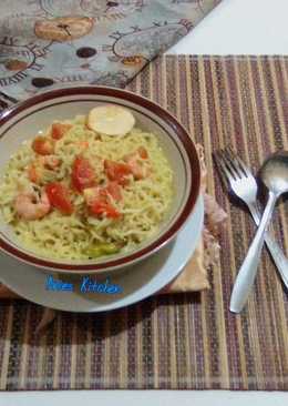Mie kuah santan