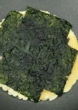 Telur dadar rumput laut