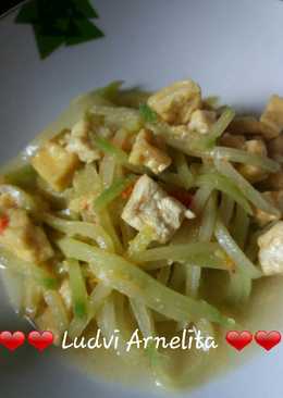 Lodeh Labu siam dan tahu