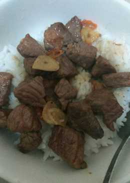 Meat fry with garlic & butter