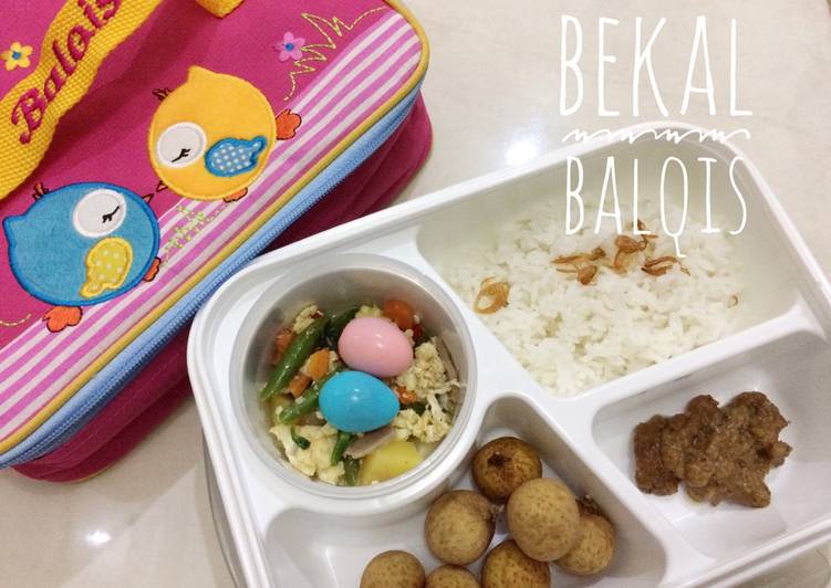 cara membuat Menu Bekal: Daging Kecap, Cap Cay dan Telur Puyuh Rainbow