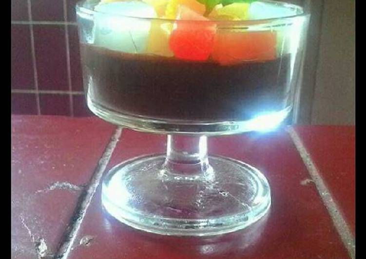 Resep Coklate puding with fruit cocktail By novita sary