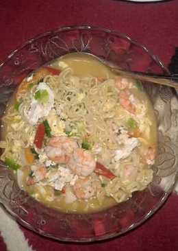 Mi tumis indomie seafood