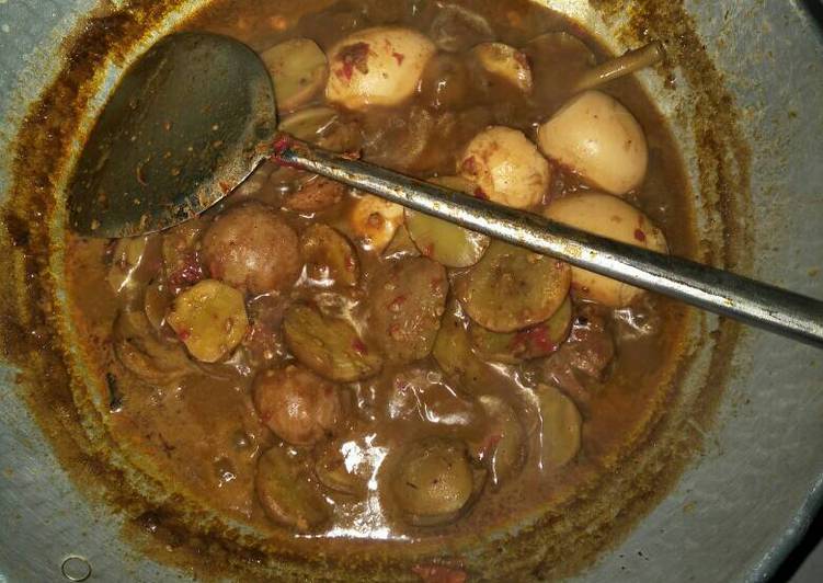 cara membuat Semur Jengkol Bumbu Padang