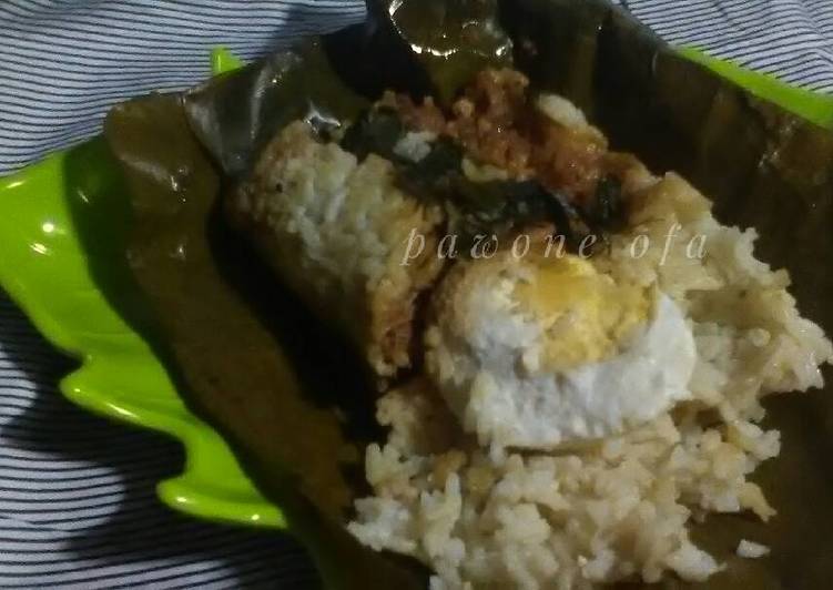 resep Nasi bakar telur asin udang tahu