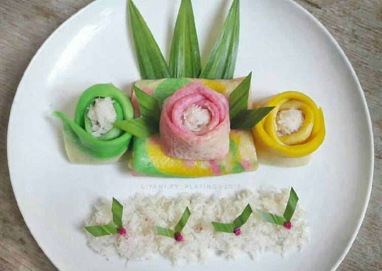 resep Dadar gulung Rainbow dan Mawar/#aop_platingbareng_darlung(late??