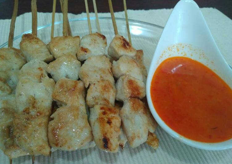 bahan dan cara membuat Sate Thaican