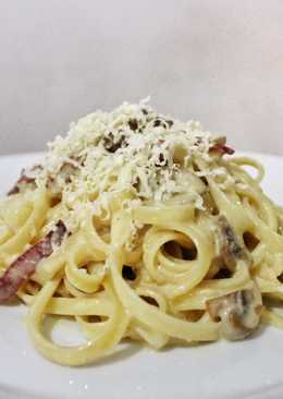 Fettuccine Carbonara