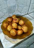 Kue bola ubi