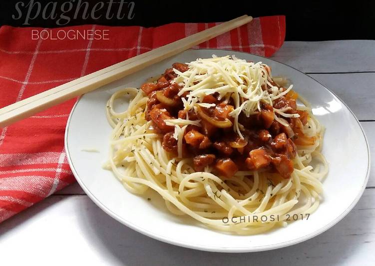 resep lengkap untuk Spaghetti Bolognese