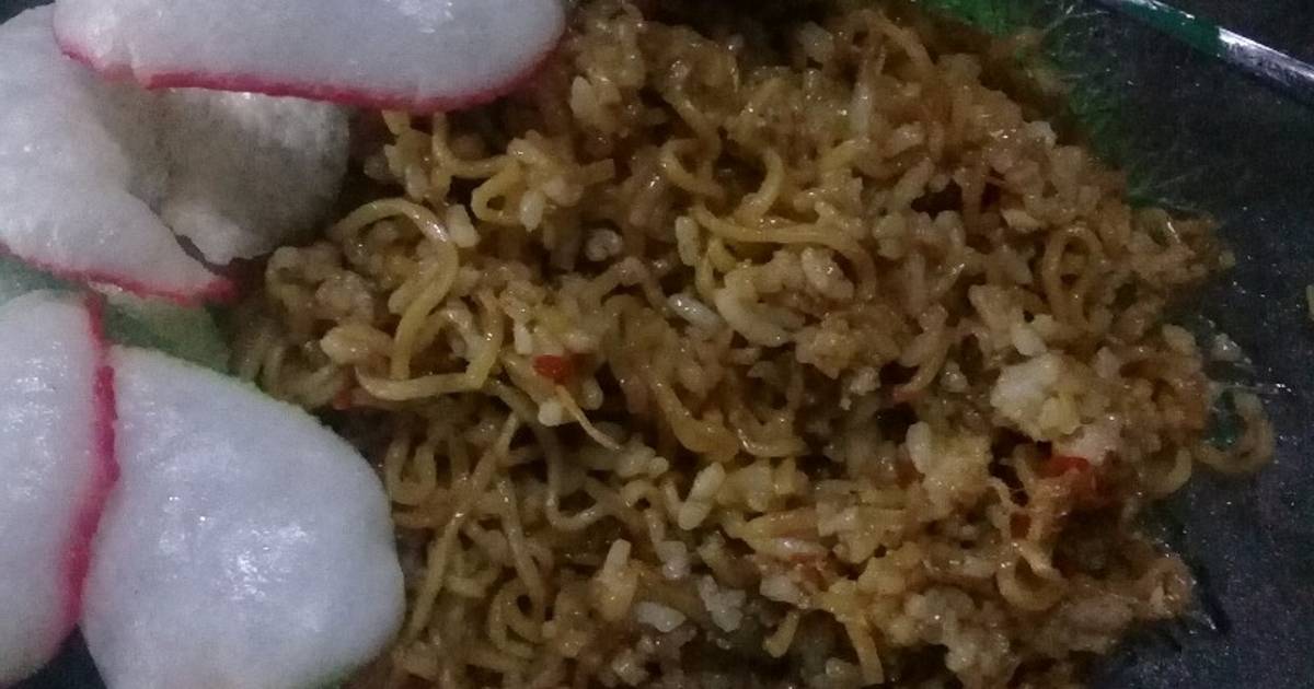 78 resep nasi goreng mawut enak  dan sederhana Cookpad