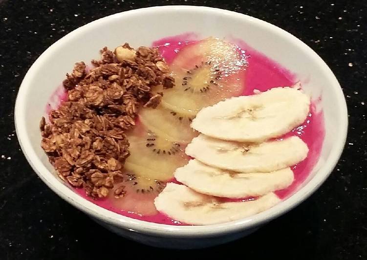 cara membuat Pitaya Banana Smoothie Bowl