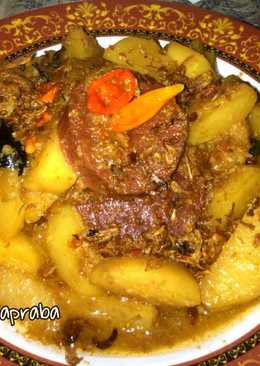 Semur Pedas Beef Rolade feat Kentang