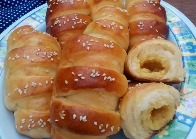 Resep Roti Manis (no mixer) Kiriman dari Nisaulfa