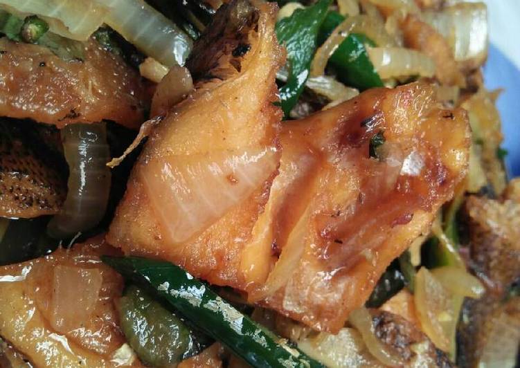 resep makanan Asin Gabus Cabai Hijau