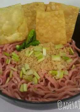 Cwie Mie Buah Naga