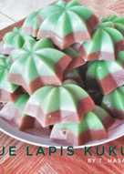 Kue Lapis Kukus Sakura