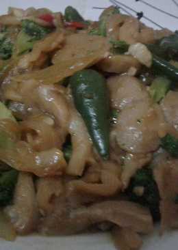 Tumis jamur brokoli saos tiram