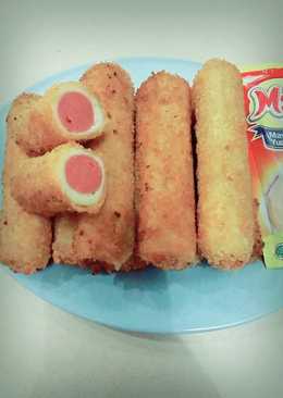 Roti goreng sosis keju plus saos mayo