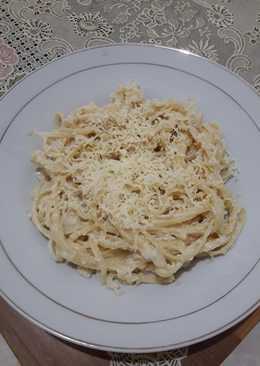 Creamy fettuccine