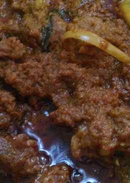 Rendang daging sapi pedas